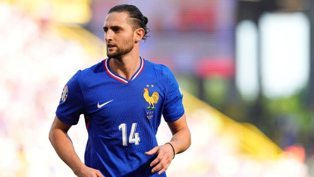 Adrien Rabiot - Hành Trình Khẳng Định Đẳng Cấp Tuyến Giữa
