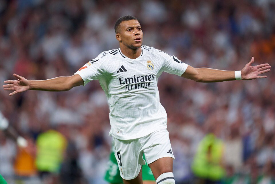 Kylian Mbappé – Tiểu Sử, Sự Nghiệp Và Hành Trình Trở Thành Siêu Sao Bóng Đá