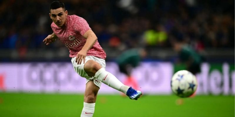 Oscar Gloukh rising playmaker sensation across European football