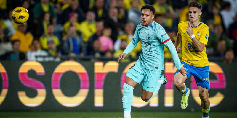 Vitor Roque relentless goalscoring dynamo of modern football